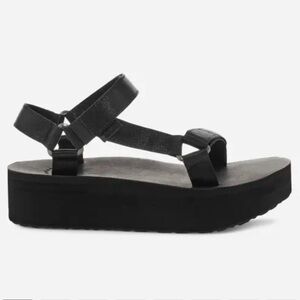 Teva Flatform Universal Sandal with satin straps